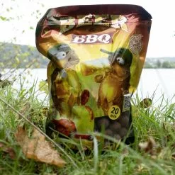 Radical Beer &amp; BBQ Boilie Ø 16mm 1kg -Aas & Voer Winkel 3668001 002 D1 scaled 1